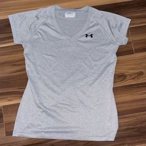 XS Under Armour semi fitted heat gear